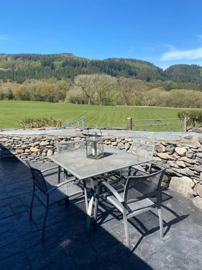 Tyddyn Bach Barn Villa เบเทส-อี-คอย ภายนอก รูปภาพ