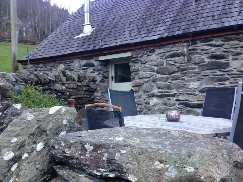 Tyddyn Bach Barn Villa เบเทส-อี-คอย ห้อง รูปภาพ